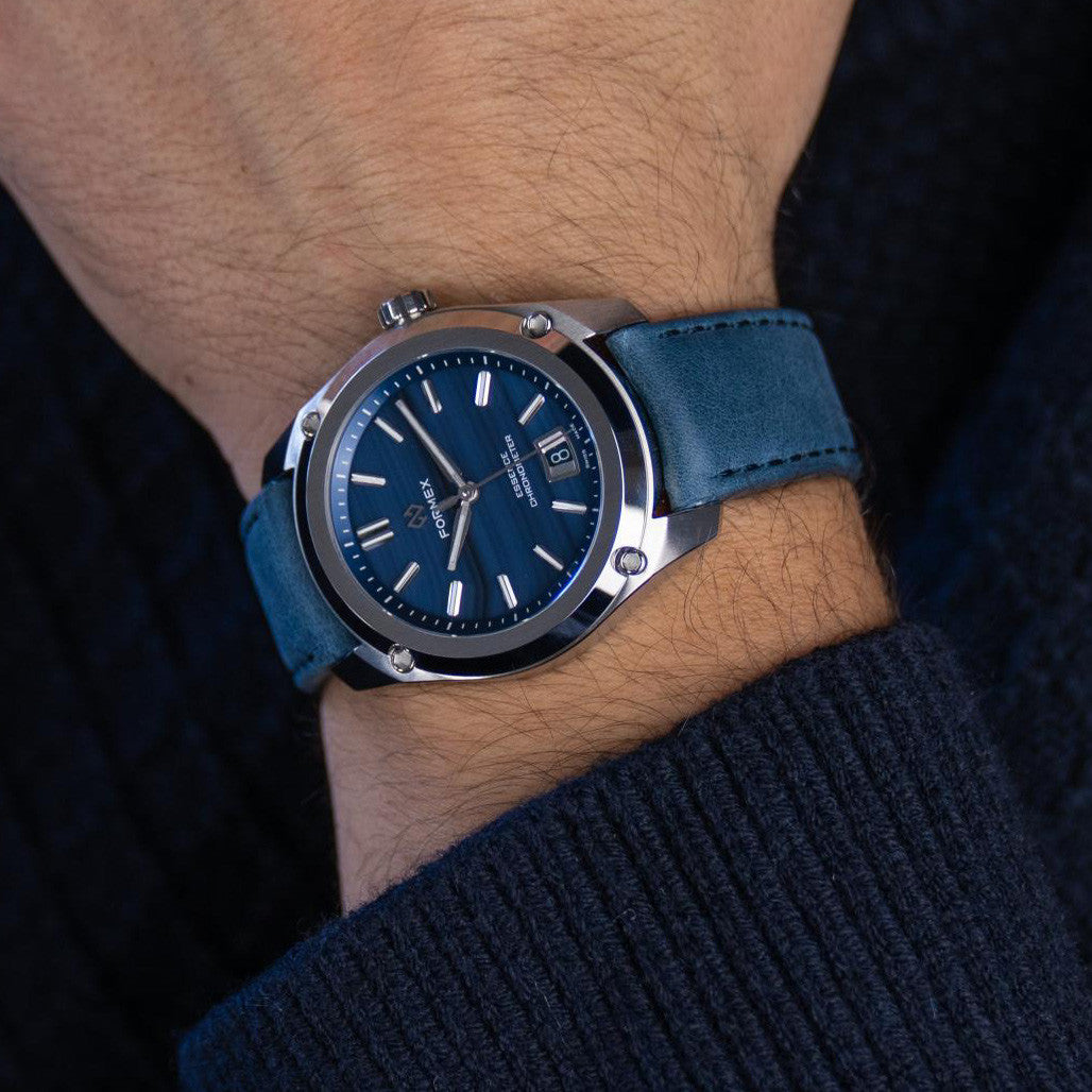 agate時計 Formex Essence ThirtyNine Swiss Automatic Chronometer with Blue