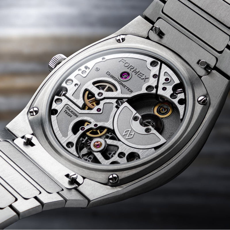 Formex Aria Manufacture Chronometer in Selva Green #0513.1.5103
