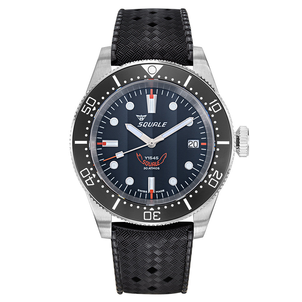 イントゥ・ザ・ディープ Squale 1545 Black Dial Dive Watch with Orange Accents and Rubber