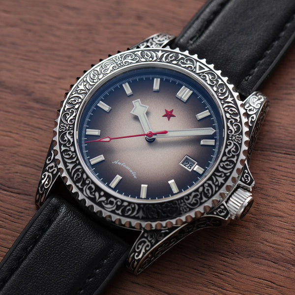 Red Star Artisan Engraved Case Automatic Diver #8912G-A