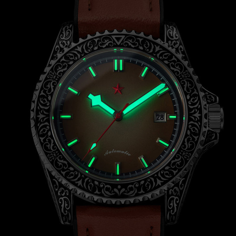Red Star Artisan Engraved Case Automatic Diver #8912G-B