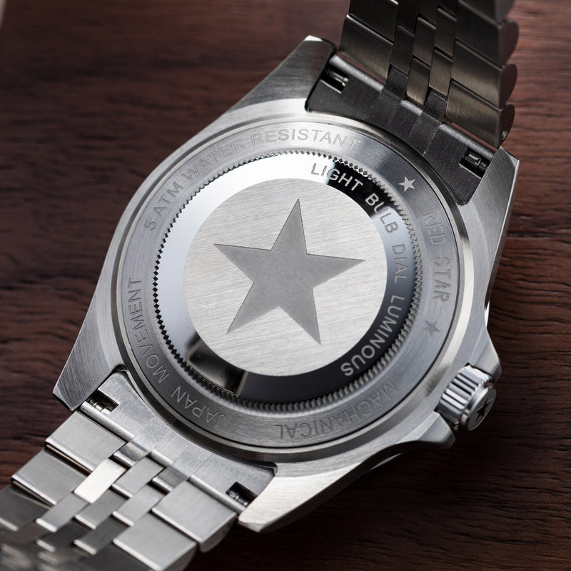 Red Star Automatic Diver with Malachite Dial #8912G-C