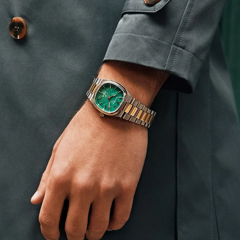 Bulova Super Seville Two-Tone Jade Dial #98A336