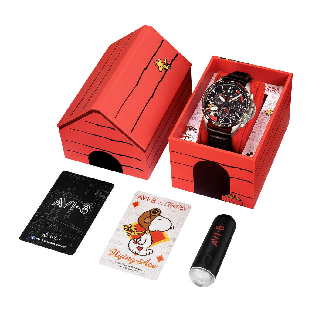 レッドスカルウアモウ（オリジナルペイント？） AVI-8 x Peanuts P-51 Mustang Blakeslee Chronograph Snoopy Flying