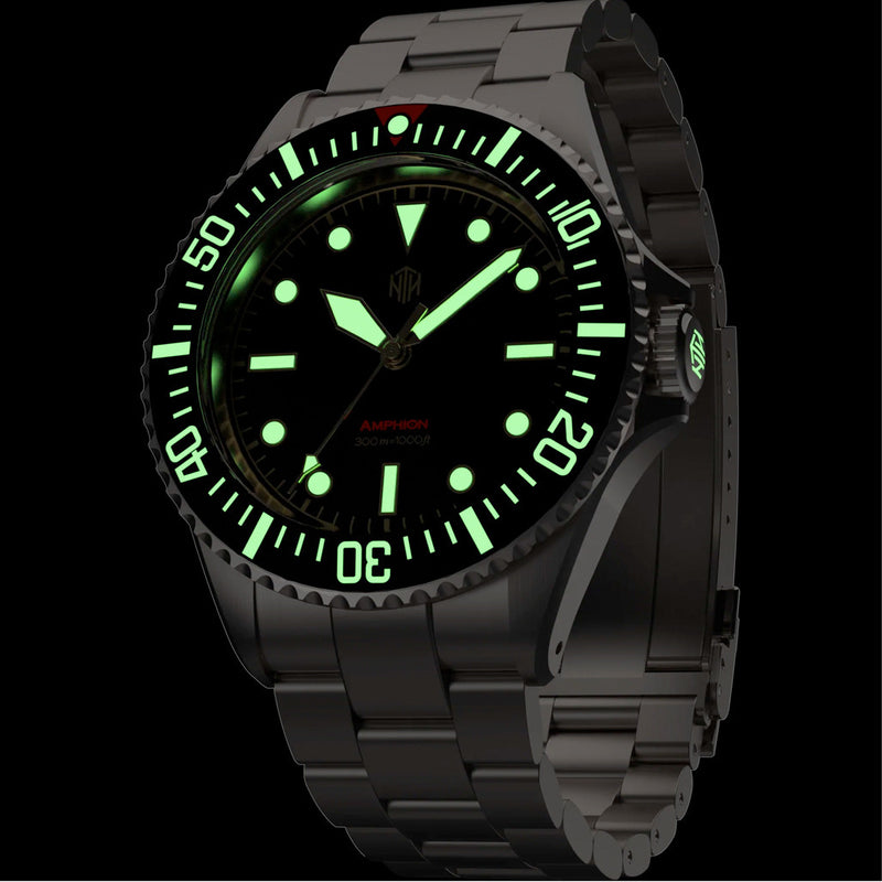 NTH Amphion Vintage Gilt Hi-Beat Automatic Dive Watch without Date #WW-NTH-AVGN lume