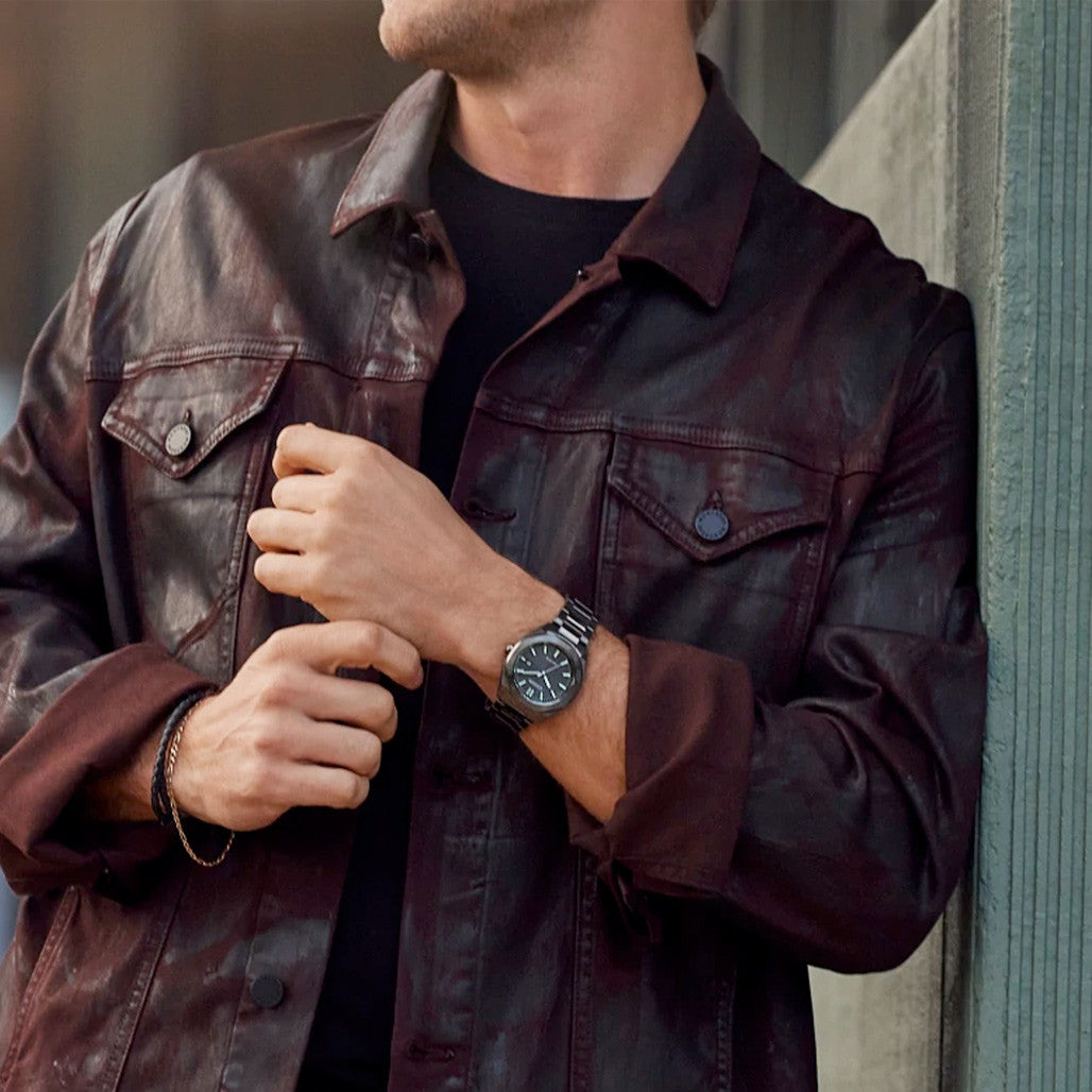BRUNT トライベーション　ブラック Citizen Eco-Drive Weekender Sport Gray-Tone with Black Dial