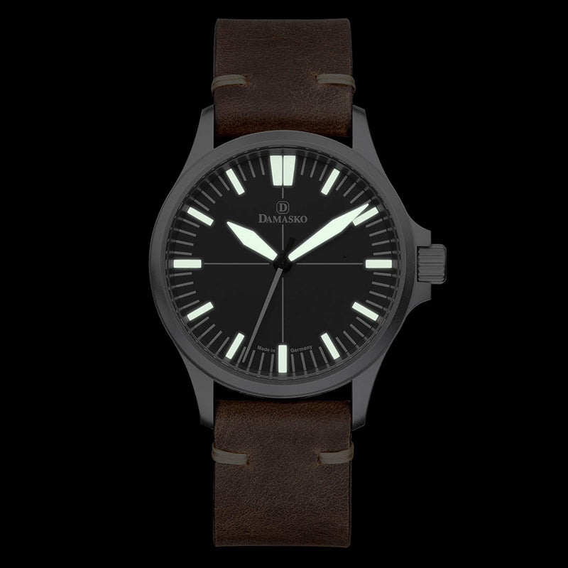 Damasko Swiss Automatic Watch with a 39mm Bead-Blasted Submarine Steel Case #DK30 lume