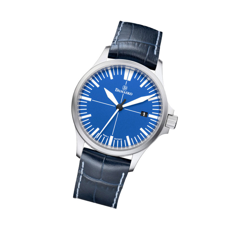 Damasko Swiss DS30 Automatic with a 39mm Bead-Blasted Submarine Steel Case #DS30