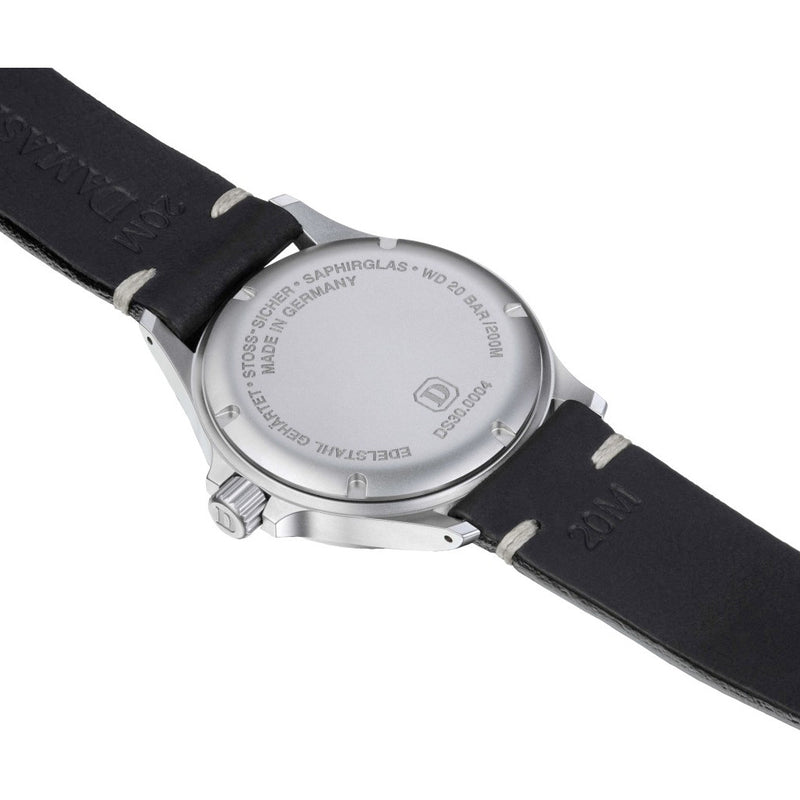 Damasko Swiss DS30 Automatic with a 39mm Bead-Blasted Submarine Steel Case #DS30