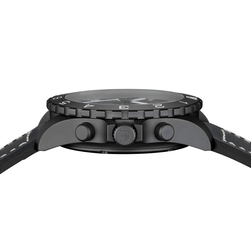Damasko Black 42mm Chronograph with a Stopwatch and a 12-hour Totalizer #DC86/2Bk-Gn crown