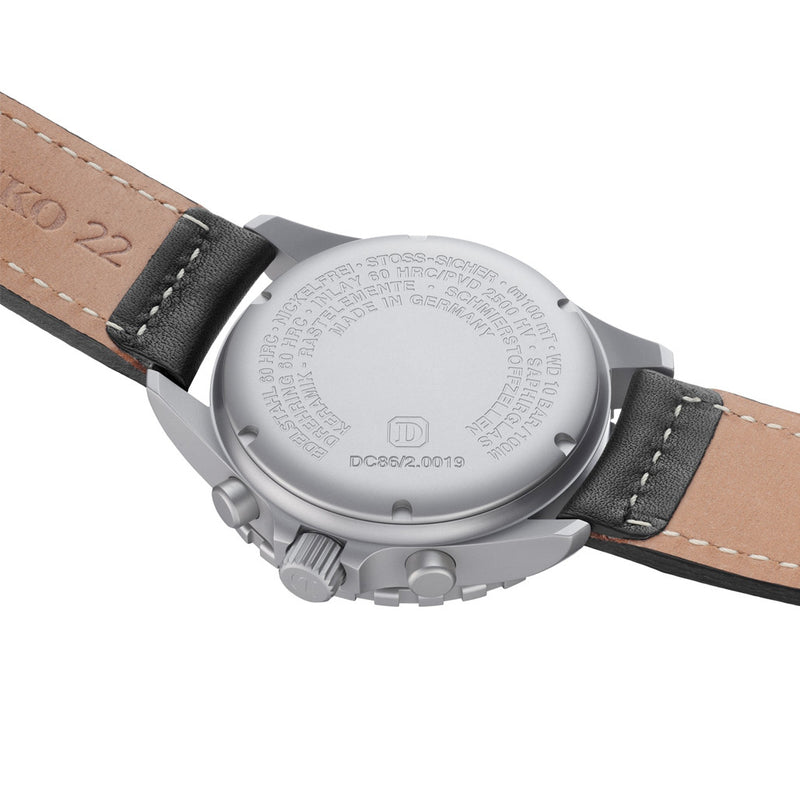 Damasko 42mm Chronograph with Stopwatch, and 12-hour Totalizer #DC86/2 back
