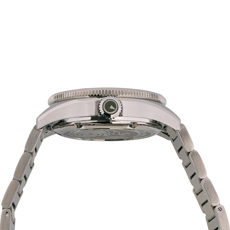Islander Bayport 40mm Automatic Dive Watch with Blue Dial #ISL-120 crown