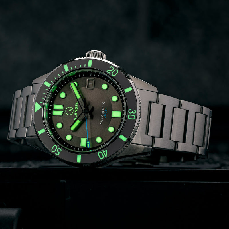 Islander Bayport 40mm Automatic Dive Watch with Grey Dial #ISL-123 lume