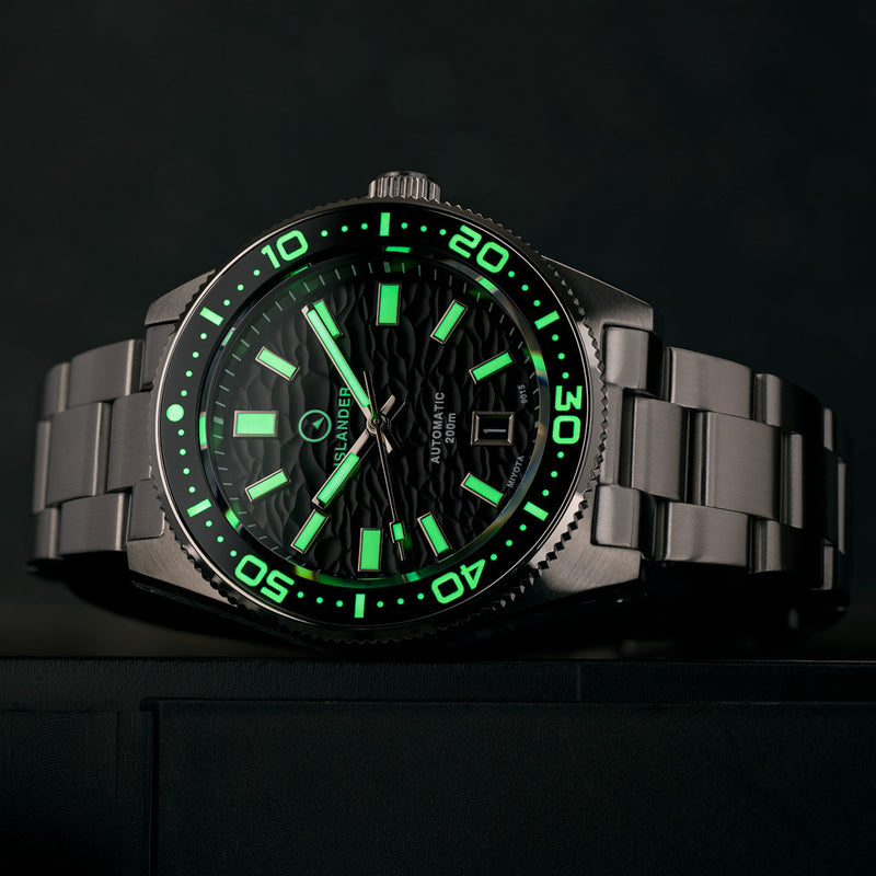 Islander Northport Hi-Beat Automatic Dive Watch with Black Ripple Dial #ISL-154 lume