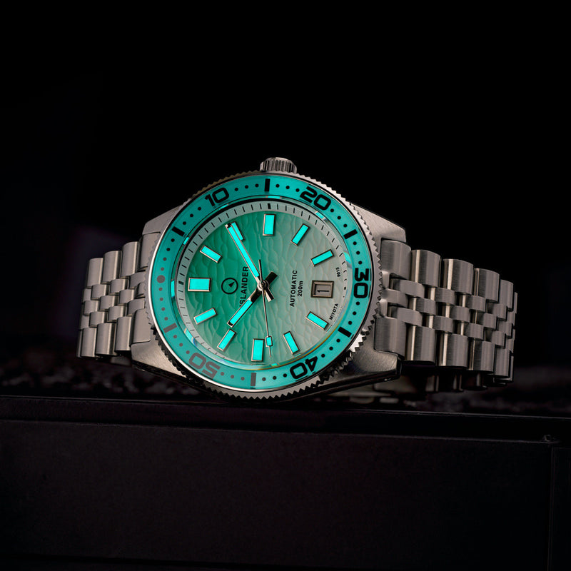 Islander Northport Hi-Beat Automatic Dive Watch with Seafoam Green and White Ripple Dial #ISL-155 lume