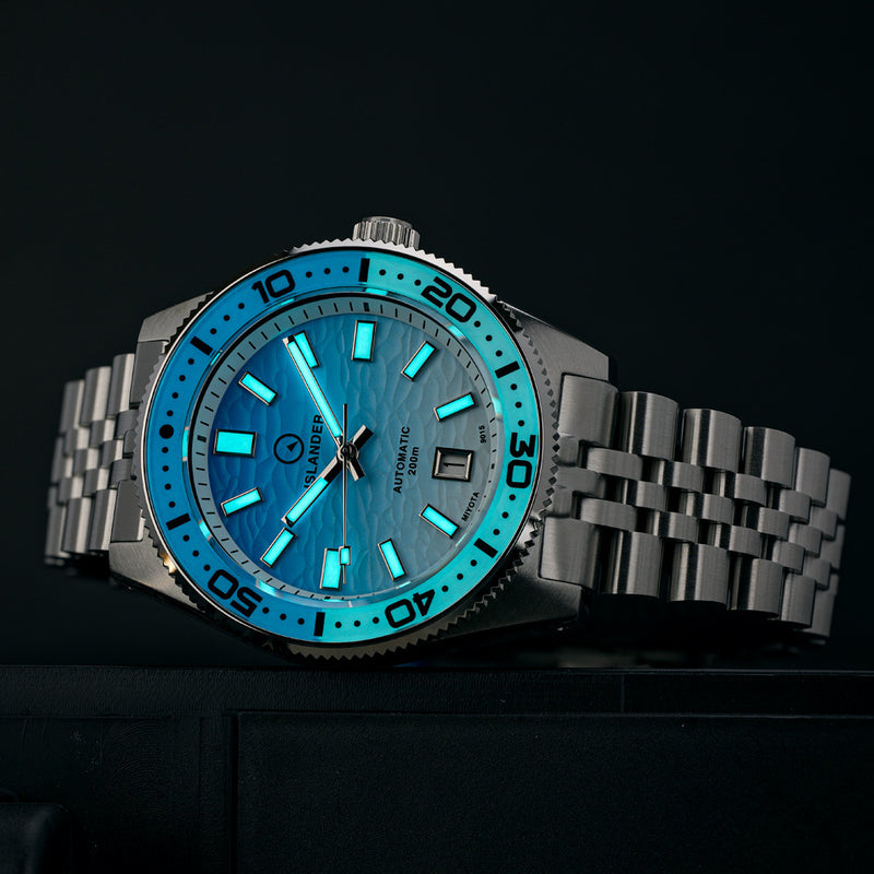 Islander Northport Hi-Beat Automatic Dive Watch with Ocean Blue and White Ripple Dial #ISL-195 lume