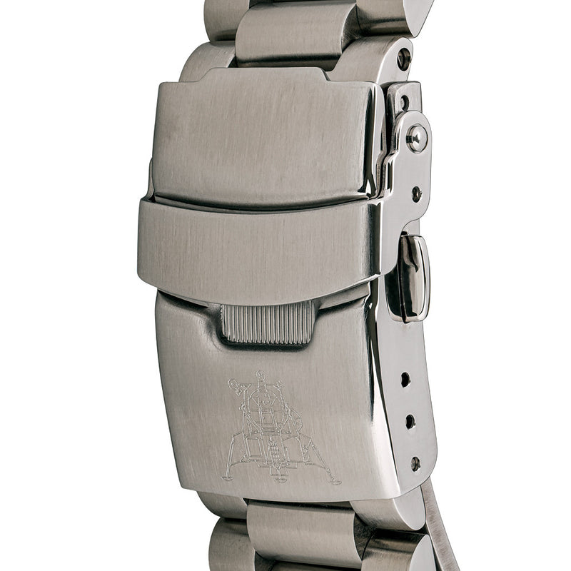 Islander Bethpage Amerigraph with Brushed Silver Dial and Chronograph Function #ISL-200 clasp