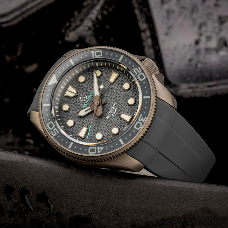 Islander Sands Point Titanium Diver with Grey Whale Tail Dial #ISL-259