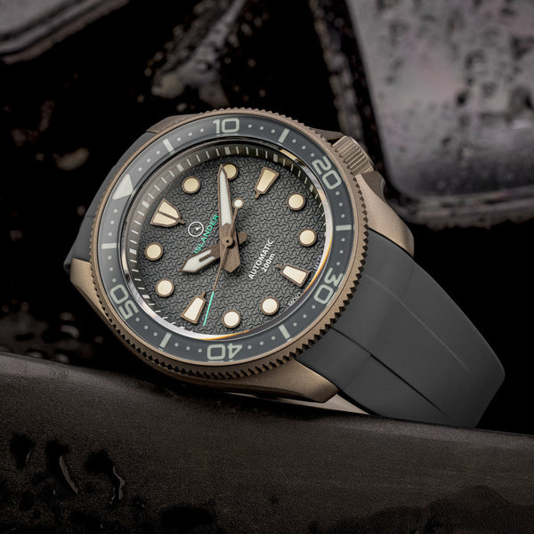 Islander Sands Point Titanium Diver with Grey Whale Tail Dial #ISL-259