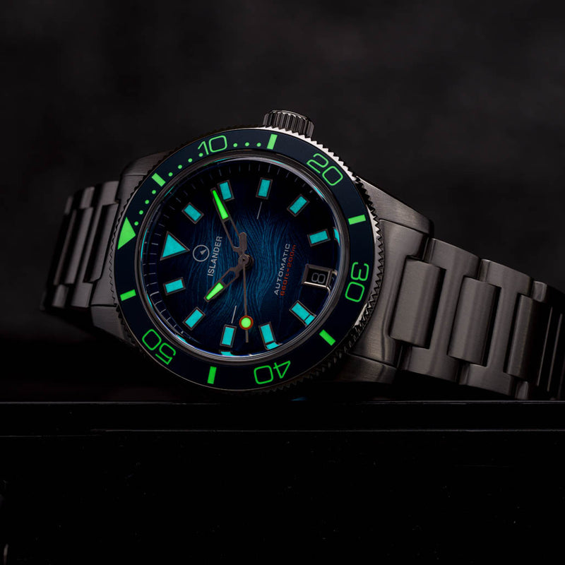 Islander Bayport Automatic Dive Watch with Blue Wave Dial #ISL-311