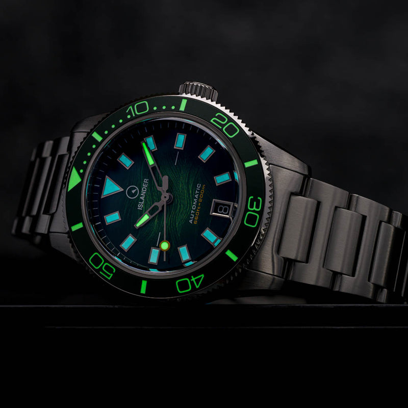Islander Bayport Automatic Dive Watch with Green Wave Dial #ISL-312