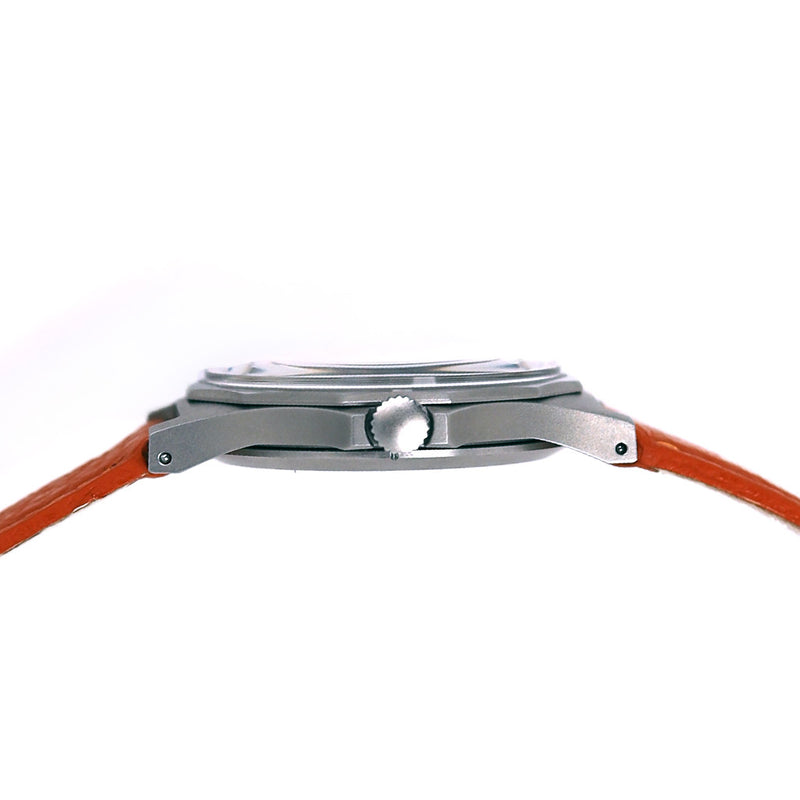 Messerschmitt 36mm Quartz Aviator Style with Orange Dial and Strap #ME-99OR crown