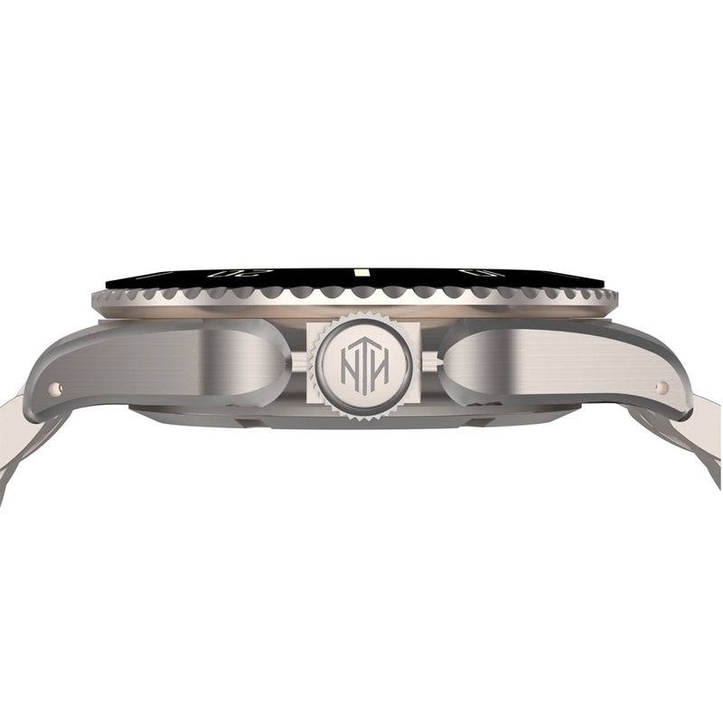 NTH Näcken Vintage White Hi-Beat Automatic Dive Watch with Date #WW-NTH-NVWD crown