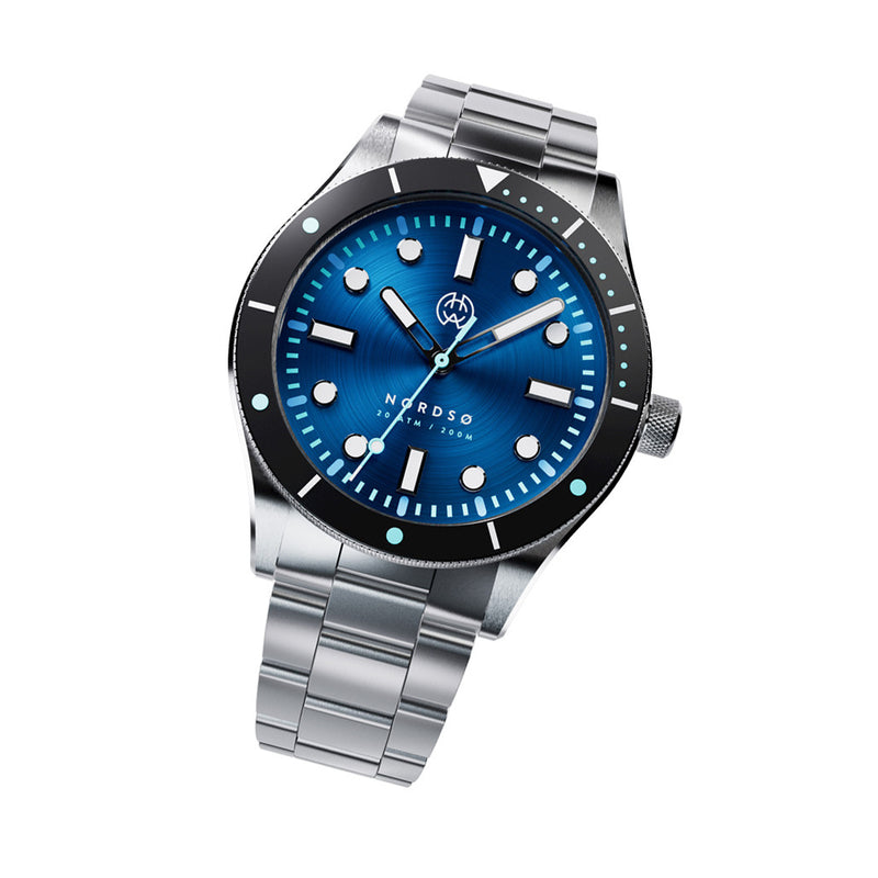 Henry Archer Nordso Automatic Dive Watch with Horizon Blue Dial #HAC-NOR-HRZ-3LI tilt