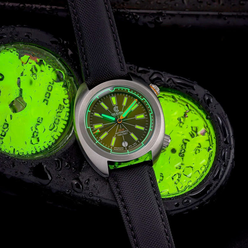 Ocean Crawler Great Lakes Diver with Green Dial #OC-GL-V2-GR lume