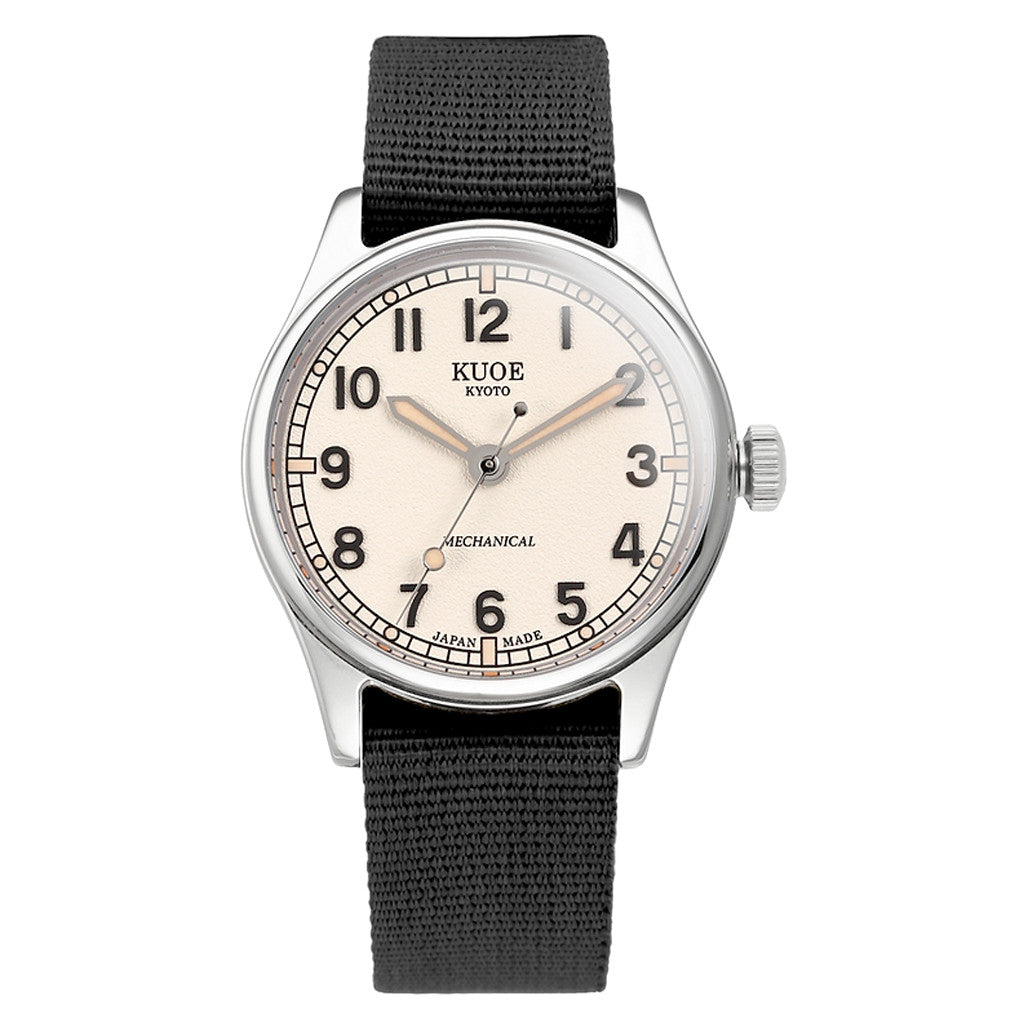 KUOE OLD SMITH 90-002 (アイボリー) 自動巻き 35mm KUOE Old Smith 90-002 Automatic 35mm Watch with Ivory Dial