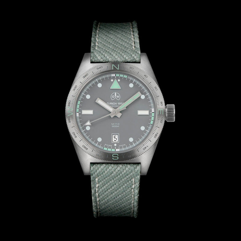 Ollech & Wajs Swiss Automatic M-110 Dive Watch with Compass Bezel #OW-M-110