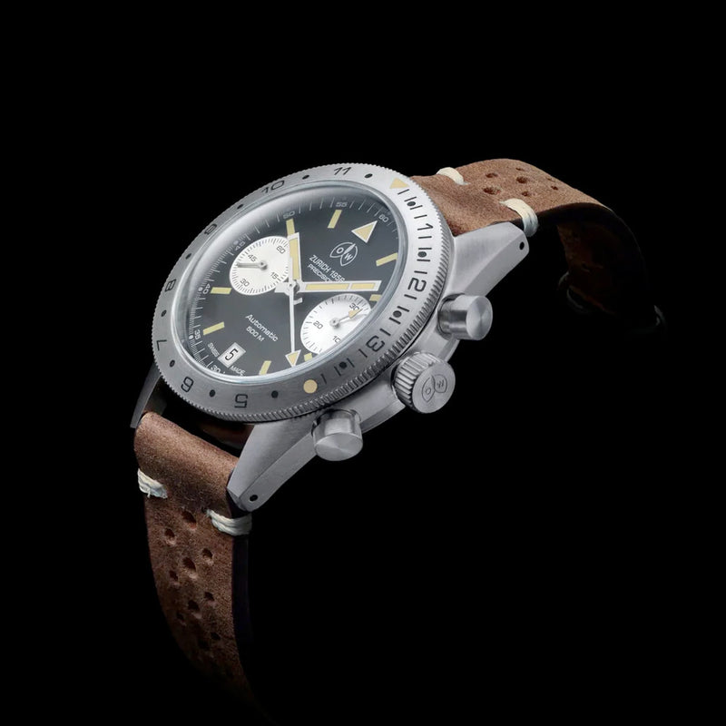 Ollech & Wajs Swiss Automatic Navichron Chronograph Watch #OW-Navichron