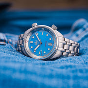 PHOIBOS x ISLANDER Limited Edition Eagle Ray Dive Watch with Sunburst Aqua Dial #PY039-LIW11