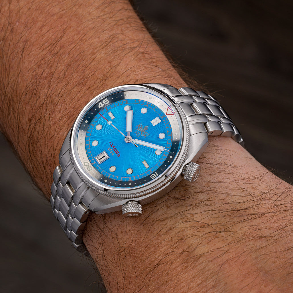 PHOIBOS x ISLANDER Limited Edition Eagle Ray Dive Watch with