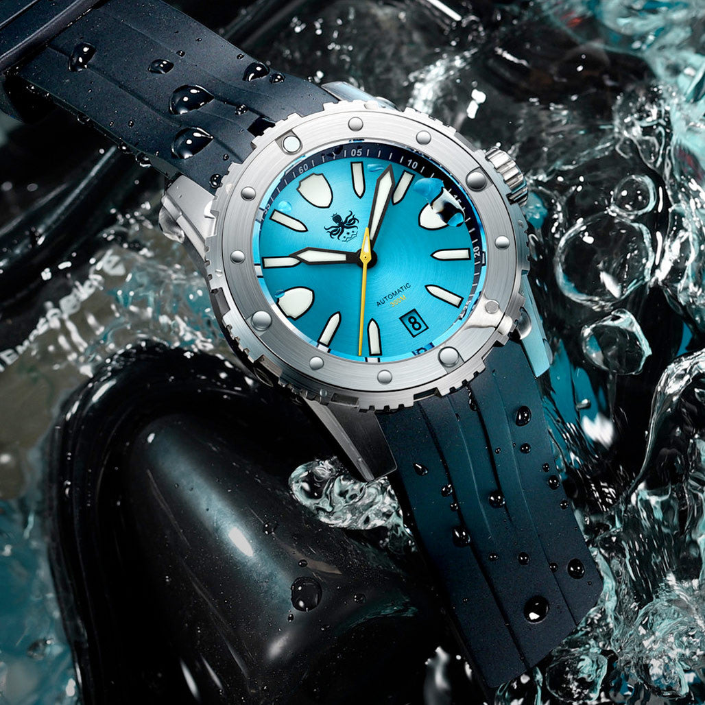 Phoibos Great Wall Limited Edition Automatic Dive Watch with Blue
