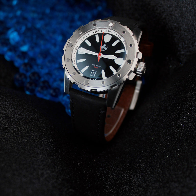 Phoibos Great Wall Limited Edition Automatic Dive Watch with Black Dial #PY045C lifestyle