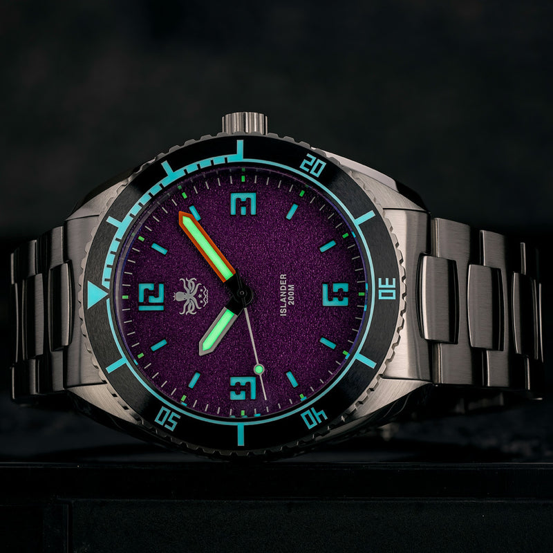 PHOIBOS x ISLANDER Limited Edition Reef Master Dive Watch with Purple Sand Dial #PY047-LIW lume