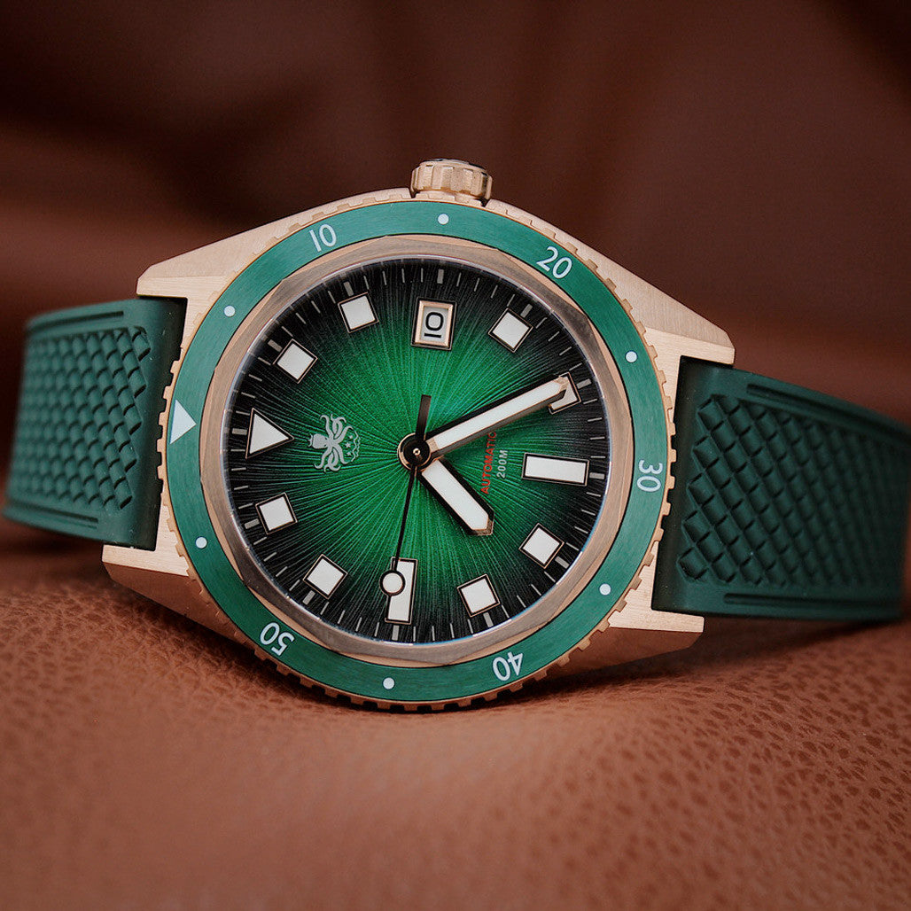 PHOIBOS Argo Bronze Automatic Dive Watch with Spiral Sunray Green