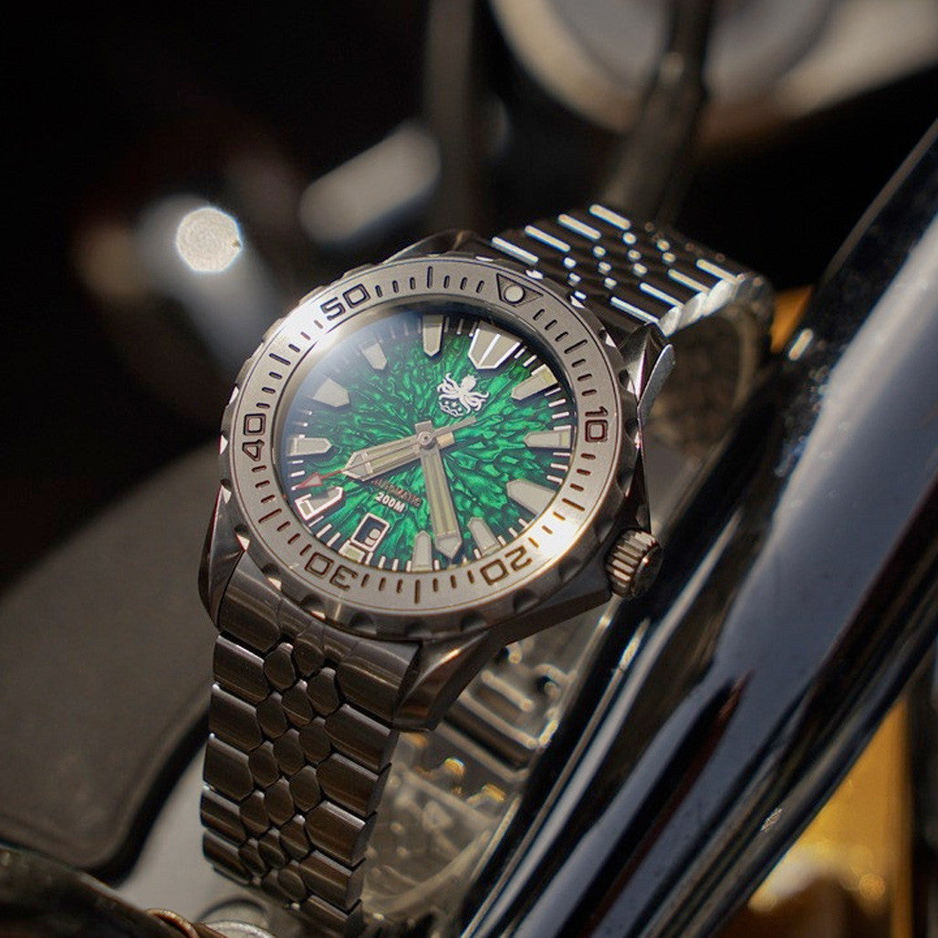 PHOIBOS KRAKEN Automatic Dive Watch with Tropic Green Dial #PY059A