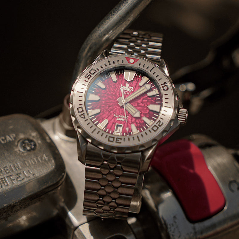 PHOIBOS KRAKEN Automatic Dive Watch with Lava Red Dial #PY059E