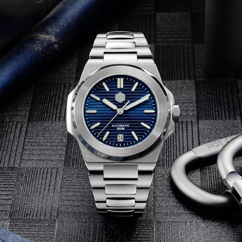 San Martin Automatic Dive Watch with Stunning Red Dial #SN0118-B