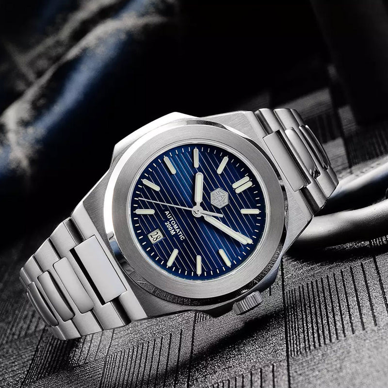 San Martin Automatic Dive Watch with Stunning Red Dial #SN0118-B