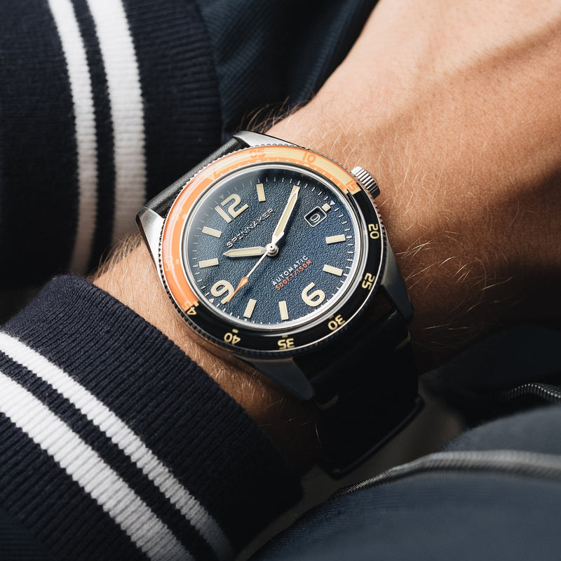 The Spinnaker Fleuss is inspired by the golden age of the dive watch, the Fleuss is built with a nod to nostalgia.