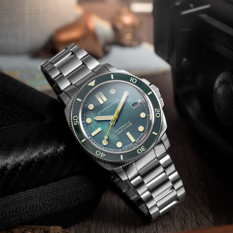 Spinnaker Hull Emerald Pearl Limited Edition Dive Watch #SP-5106-33