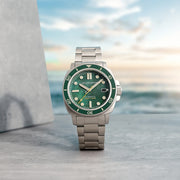 Spinnaker Hull Emerald Pearl Limited Edition Dive Watch #SP-5106-33