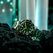 Spinnaker Hull Emerald Pearl Limited Edition Dive Watch #SP-5106-33
