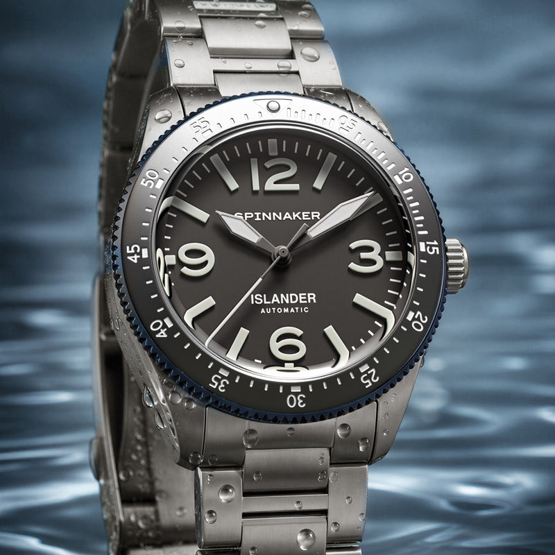 Spinnaker x Islander Croft 39mm Tactical Watch in Ashen Alloy #SP-5192-LIW33