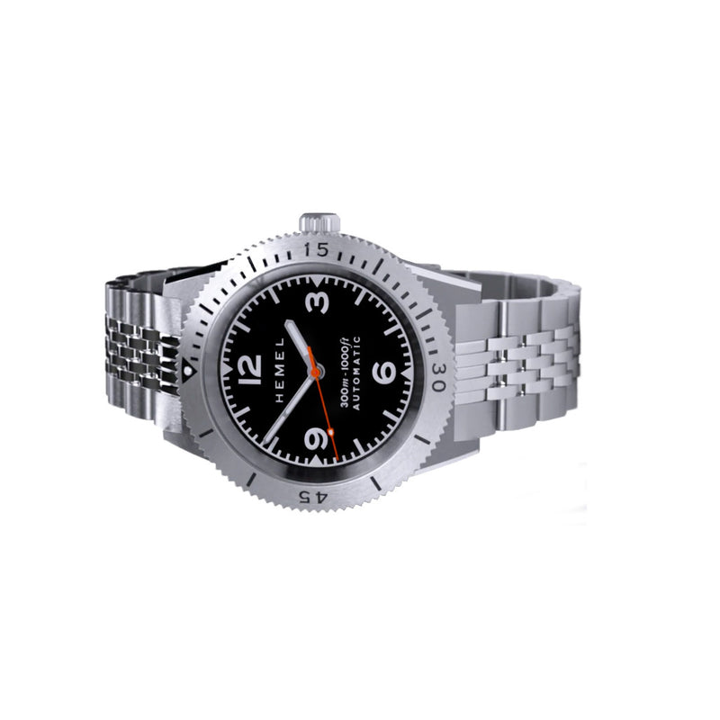 Hemel Sea Dart Automatic Dive Watch with Black Dial Side