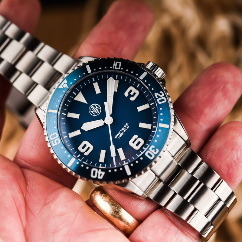 NTH Swiftsure 610-Meter Hi-Beat Automatic Dive Watch with Blue Dial #WW-2K1-SKSN lifestyle