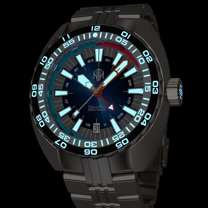 NTH DevilRay 500-Meter Automatic Dive Watch with GMT Function #WW-NTH-DREG lume